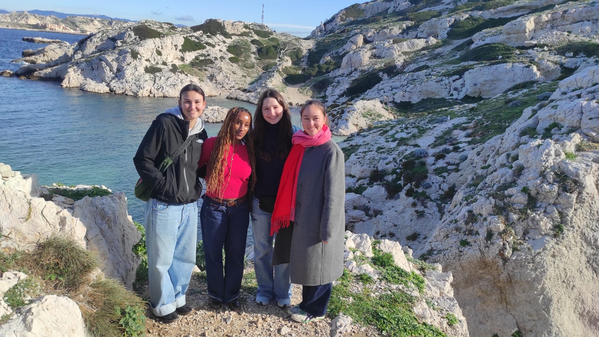 Group of students in the calaques of Marseille